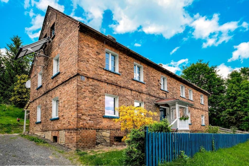 Szewska Pasja Agroturystyka Wiejska Löschney Exterior foto